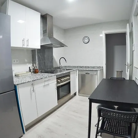 Bonito Piso Villafria * אוביידו